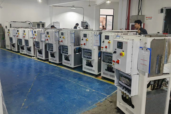 水冷式低溫冷凍機(jī)為什么會(huì)漏水？怎么解決？